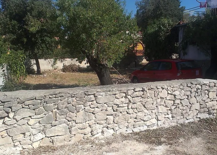 Prisnac Apartman *