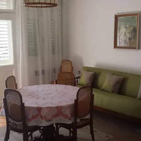 Prisnac Apartment Pakostane